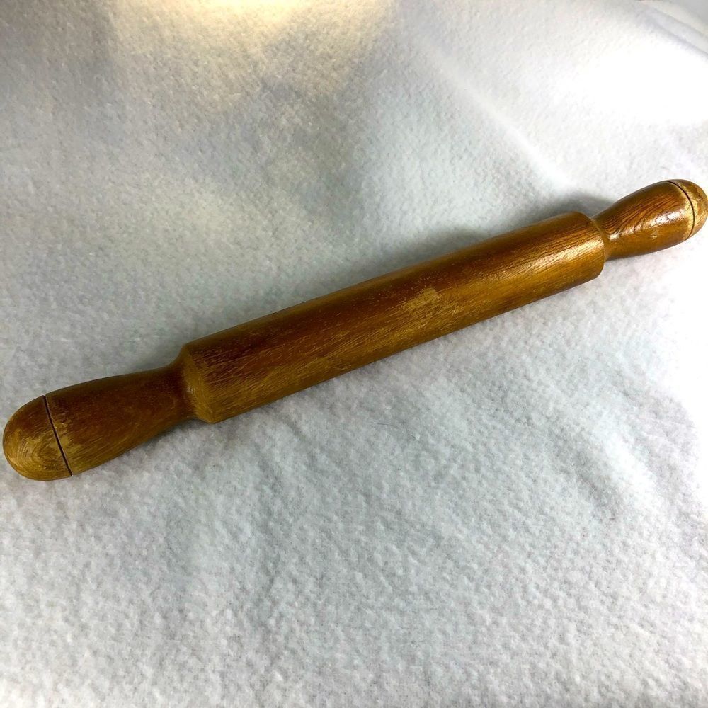 VINTAGE rolling pin